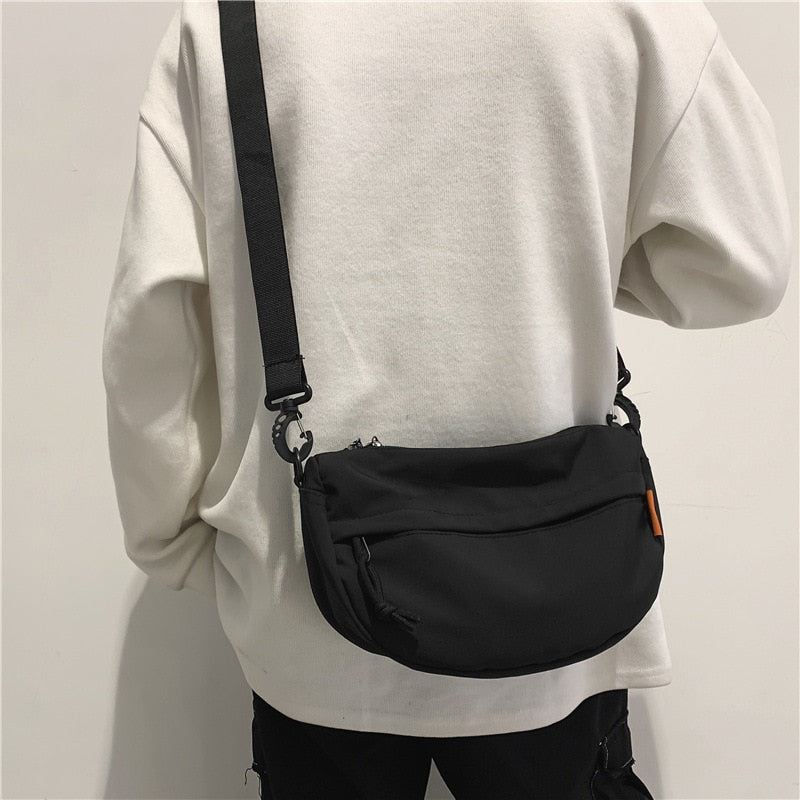 Solid Crossbody-veske For Menn Vanntett Nylonstoff Enkeltskuldervesker Multifunksjon Studentvesker Med Stor Kapasitet - Svart