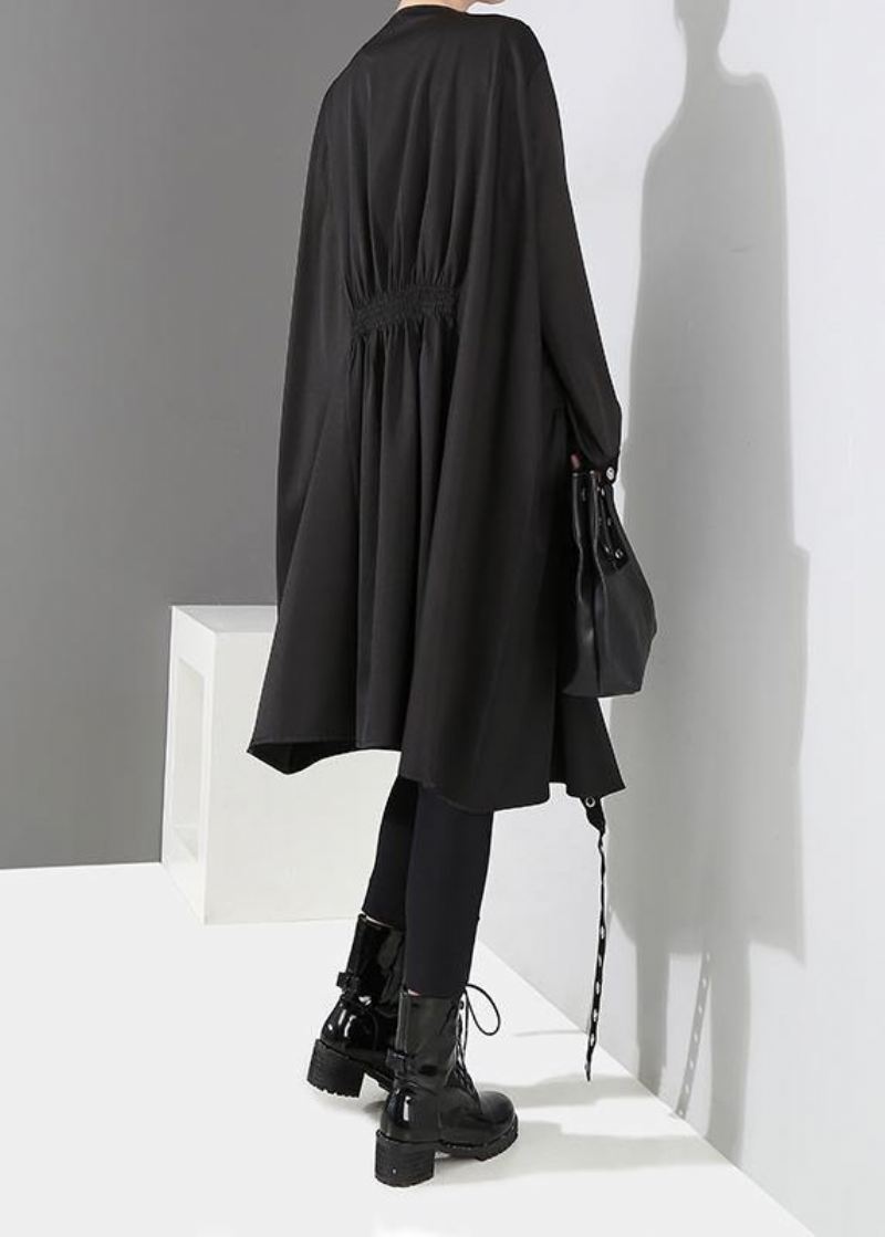 Kvinne Solid Black Unique Cape Style Coat - Cardigans for kvinner