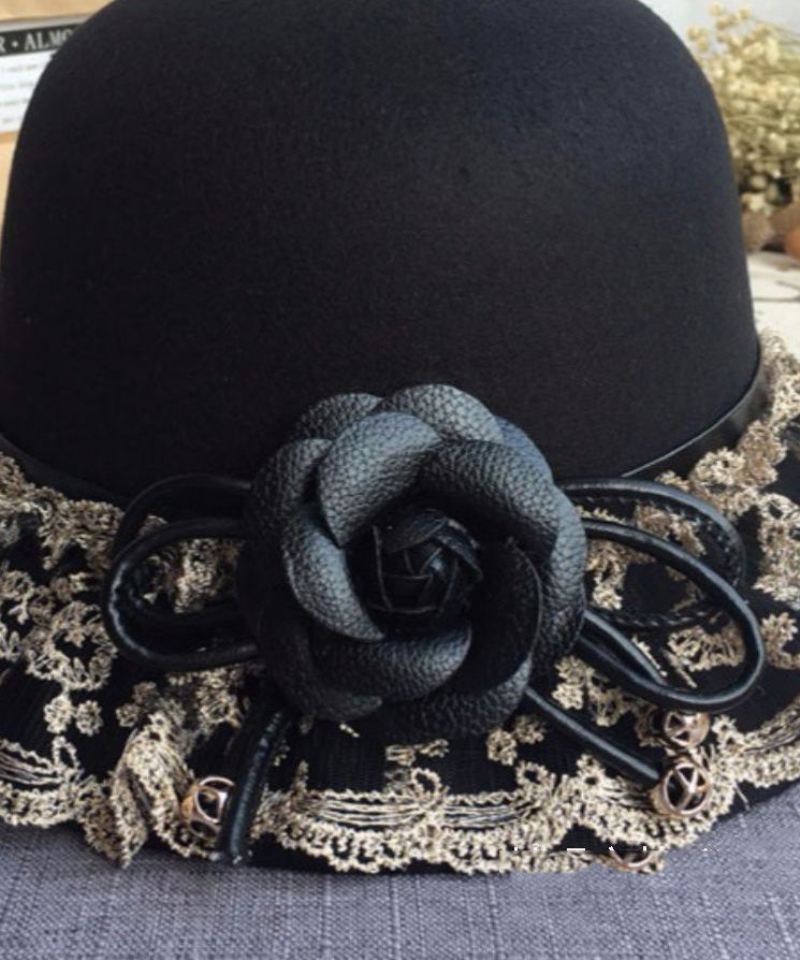 Boho Black Lace Patchwork Floral Woolen Bucket Hat - Ullkåper for kvinner