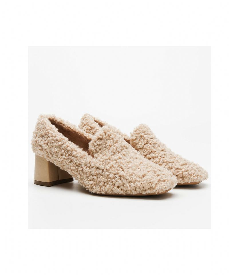 Mote Beige Teddy Chunky Heel Fuzzy Wool Lined Penny Loafers - Ullkåper for kvinner